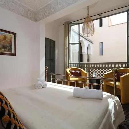 Riad103 piscine chauffée sur le Rooftop, jacuzzi hot&hammam massage Marrakesh Extérieur photo